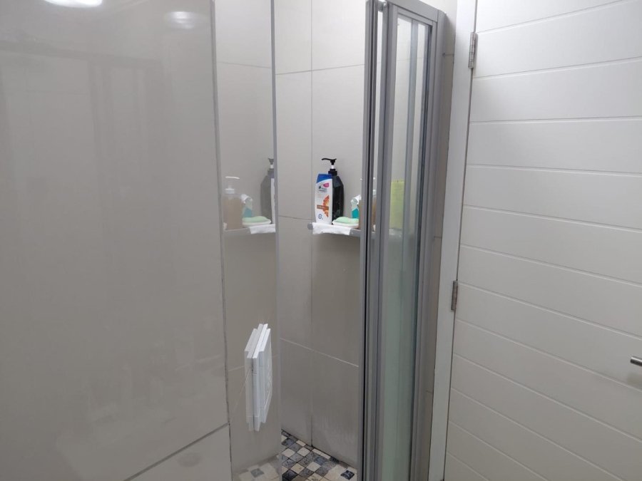 To Let 2 Bedroom Property for Rent in Durbanville Western Cape